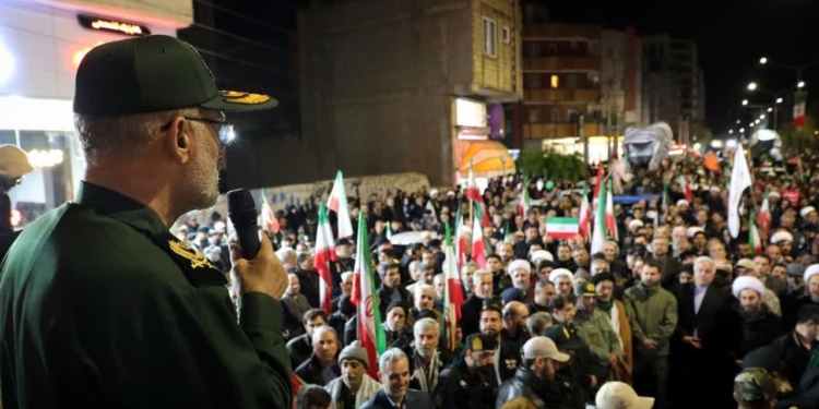 سردار رجبی:وحدت رمز عبور از پیچ تاریخی کنونی؛ لزوم تداوم حضور در میدان - خبرگزاری مهر | اخبار ایران و جهان