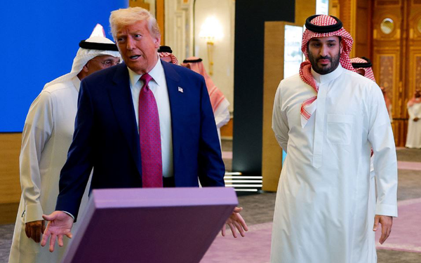 فشار عربستان به ترامپ برای لغو محاصره تنگه هرمز