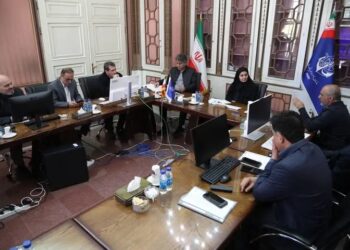 مدیریت هوشمند تنگه هرمز و لزوم بازنگری در همکاری‌ های بندری با کشورهای همسایه