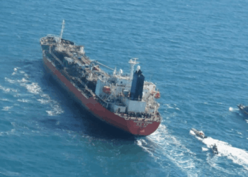 مذاکره کره جنوبی با ایران برای اجازه عبور کشتی‌ها از هرمز