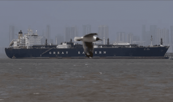 هرمز قفل شد؛ موج بحران به بنادر جهان رسید